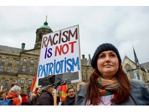 Hollanda'da ırkçılığa ve ayrımcılığa karşı gösteri
