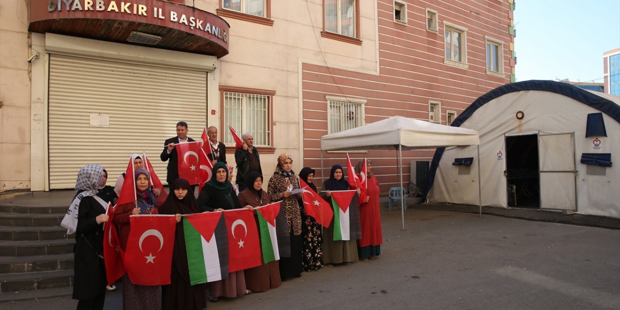 Evlat nöbetindeki Diyarbakır annelerinden Filistin'e destek açıklaması