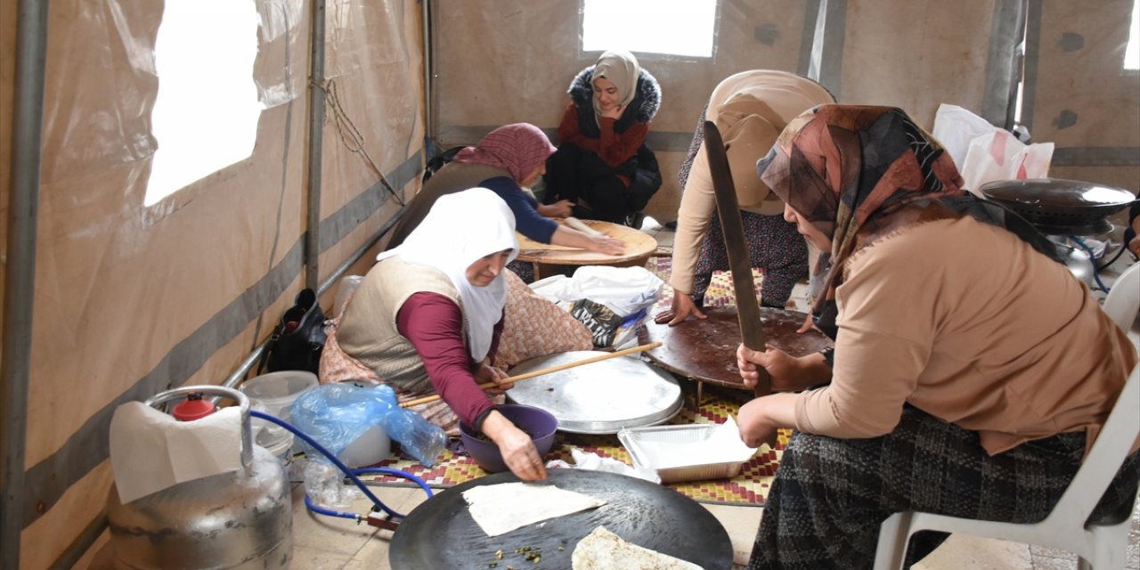 Malatya'da "Filistin İçin Hayır Çarşısı" açıldı