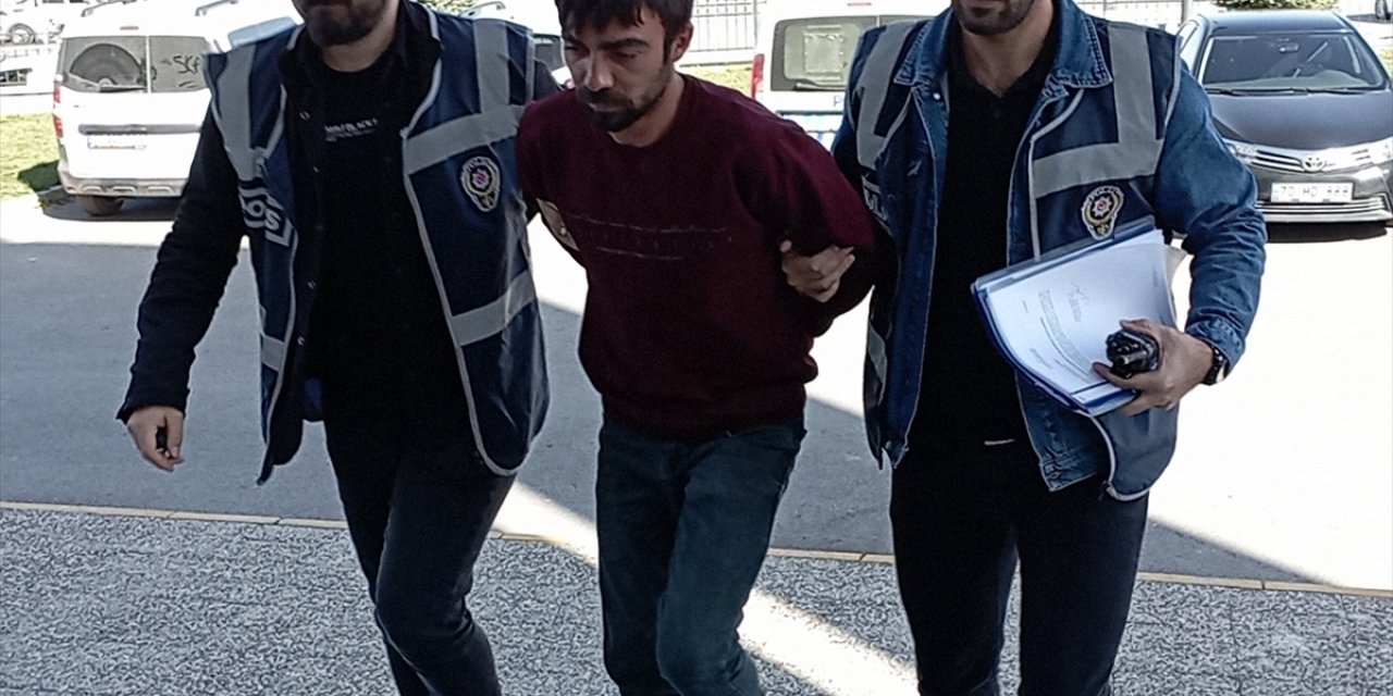 GÜNCELLEME - Karaman'da bıçakla öldürülen kişinin üvey oğlu tutuklandı