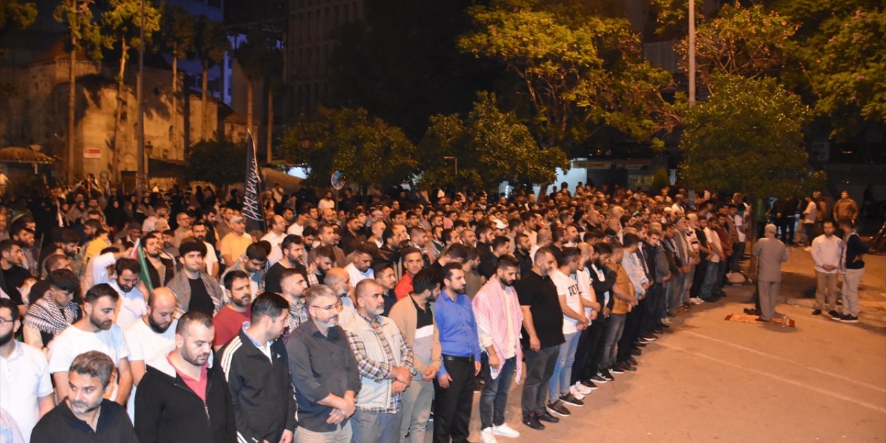 İsrail'in abluka altındaki Gazze'ye saldırıları Adana'da protesto edildi