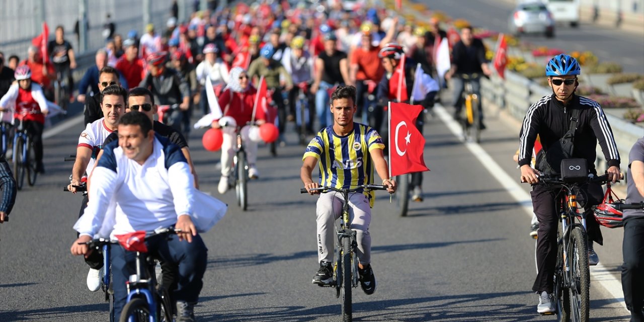 Bingöl'de Cumhuriyet'in 100. yılı dolayısıyla bisiklet turu yapıldı