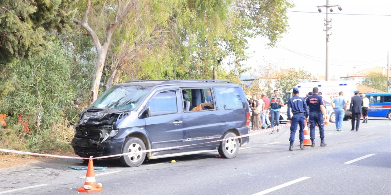 GÜNCELLEME - Muğla'da trafik kazasında 1'i çocuk 5 kişi öldü