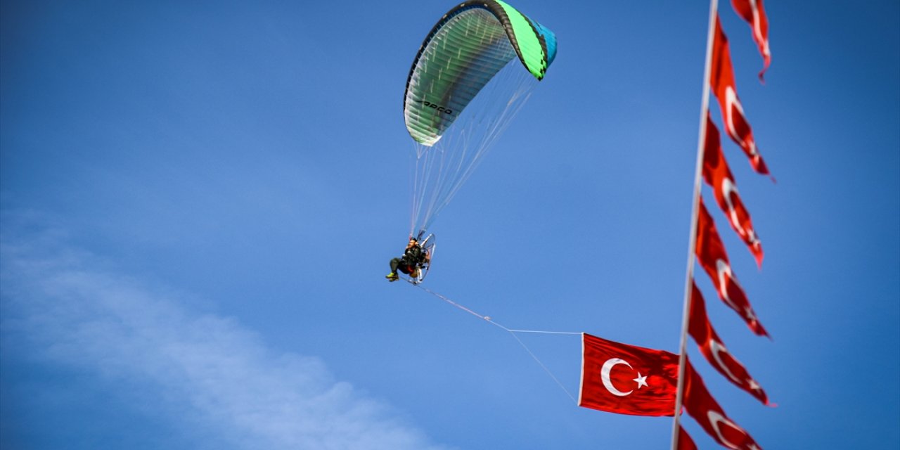 İzmir ve çevre illerde Cumhuriyet'in 100. yıl dönümü kutlamaları