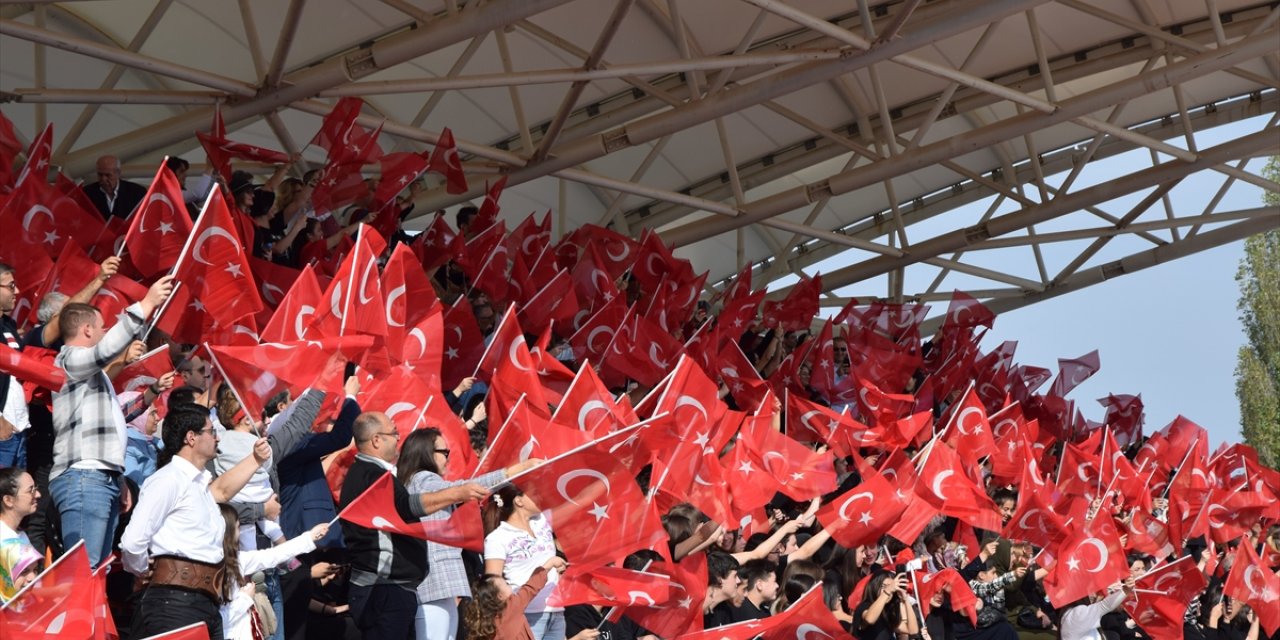 Bursa ve çevre illerde Cumhuriyet'in 100. yıl dönümü kutlamaları