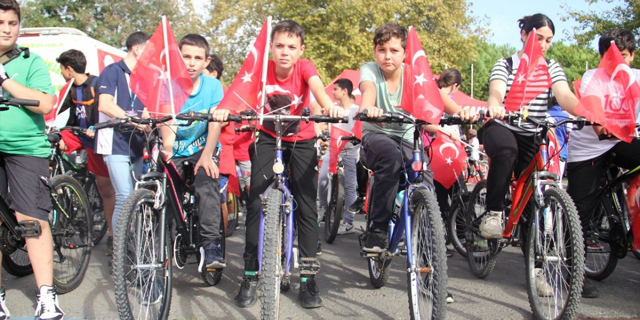 Tekirdağ'da "100. Yıl Cumhuriyet Bisiklet Turu" düzenlendi