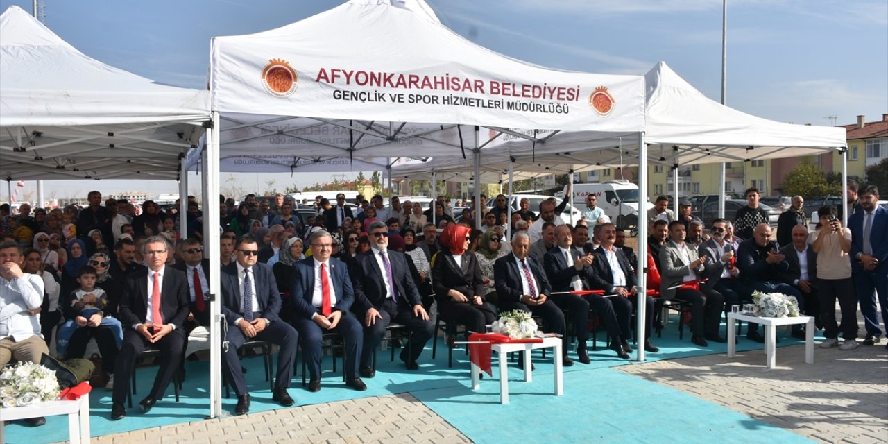 MHP'li Büyükataman, Afyonkarahisar'daki Atlı Spor Tesisleri'nin açılışında konuştu: