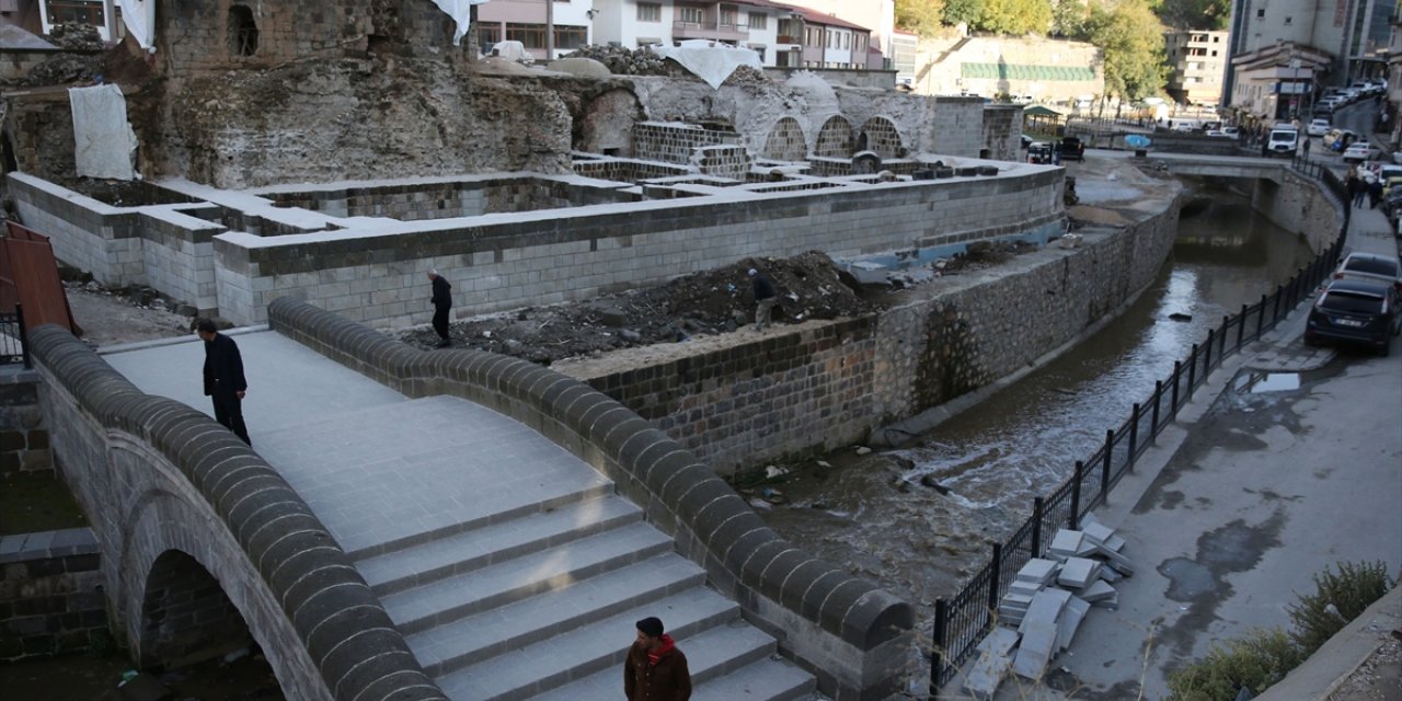 Bitlis'in tarihi dokusu "Dere Üstü Kentsel Dönüşüm Projesi" ile ortaya çıkarılıyor