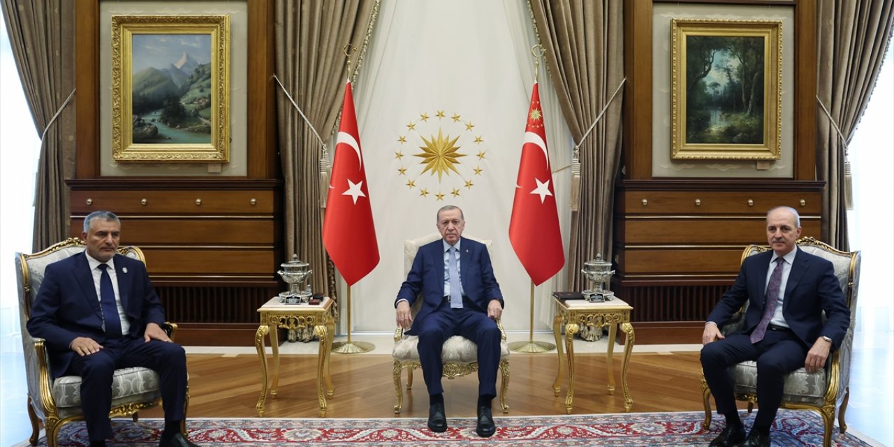 Cumhurbaşkanı Erdoğan, Libya Devlet Yüksek Konseyi Başkanı Tekale'yi kabul etti