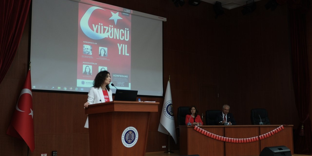 Erzurum'da "Cumhuriyet'in Yüzüncü Yılı" konferansı düzenlendi