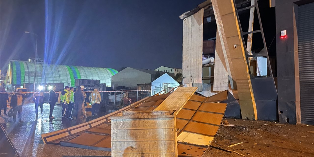 İstanbul'da sağanak hayatı olumsuz etkiledi