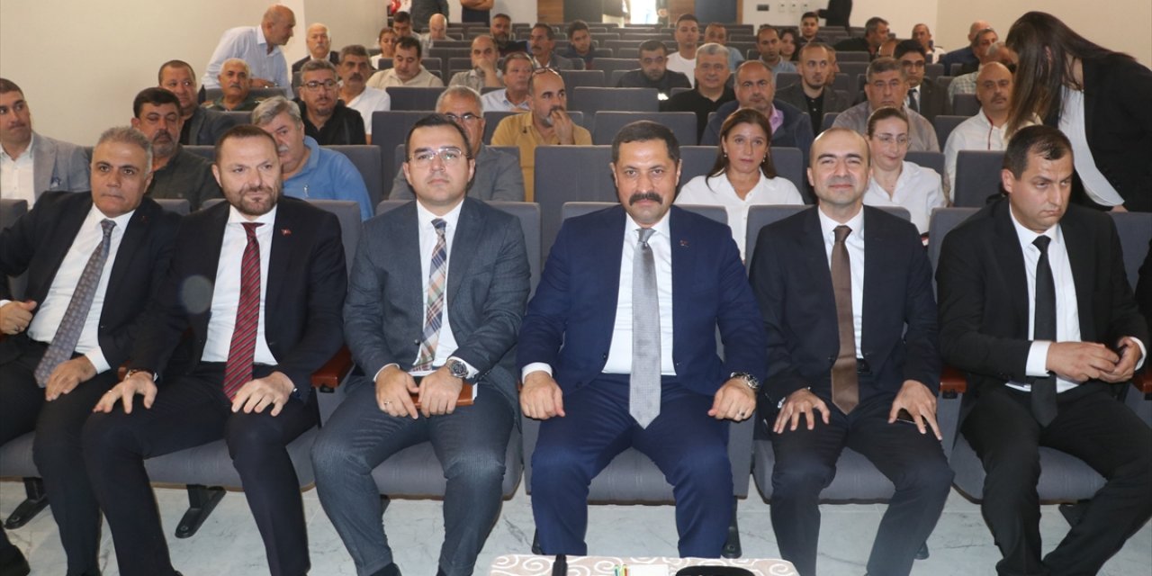 Hatay'da "Deprem Bölgesini Canlandırma Destek Programı" bilgilendirme toplantısı yapıldı