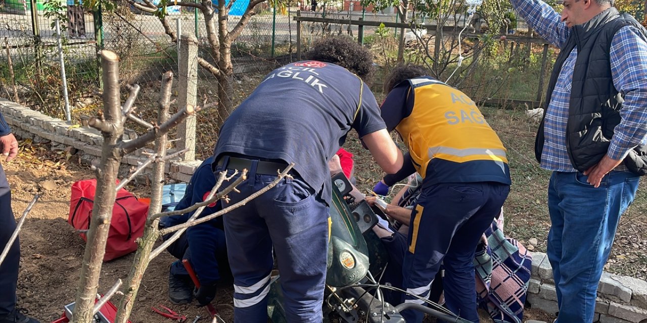 Bolu'da bacağı çapa makinesine sıkışan kişi yaralandı