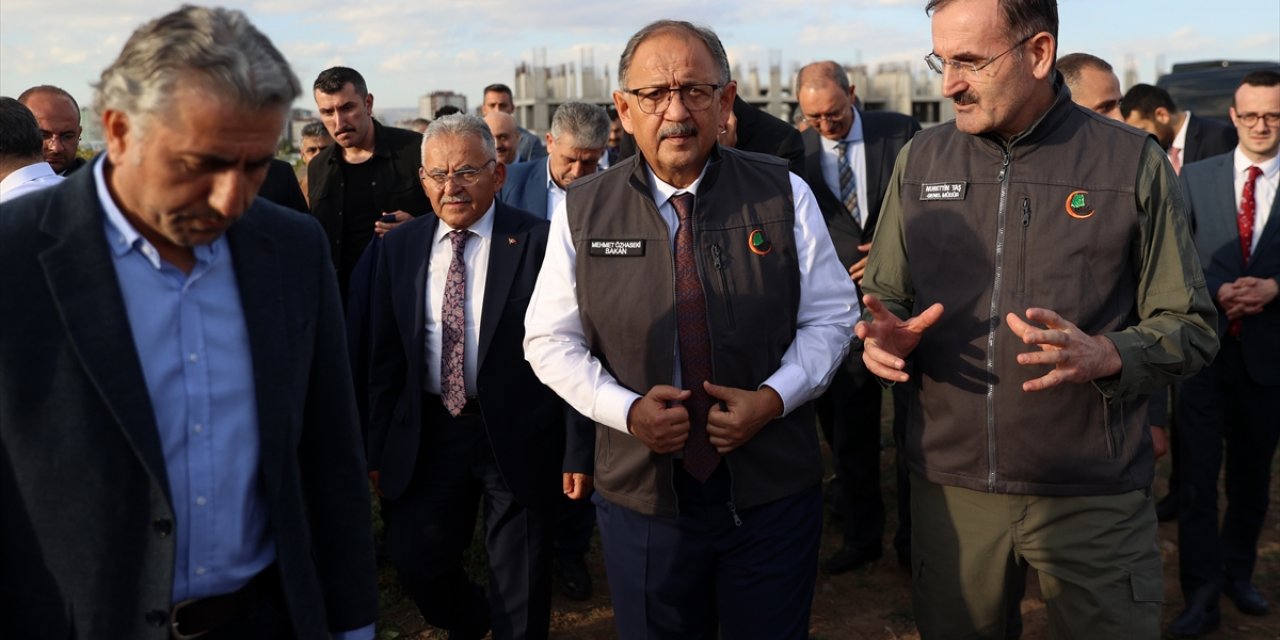 Çevre, Şehircilik ve İklim Değişikliği Bakanı Özhaseki, Kayseri'de konuştu: