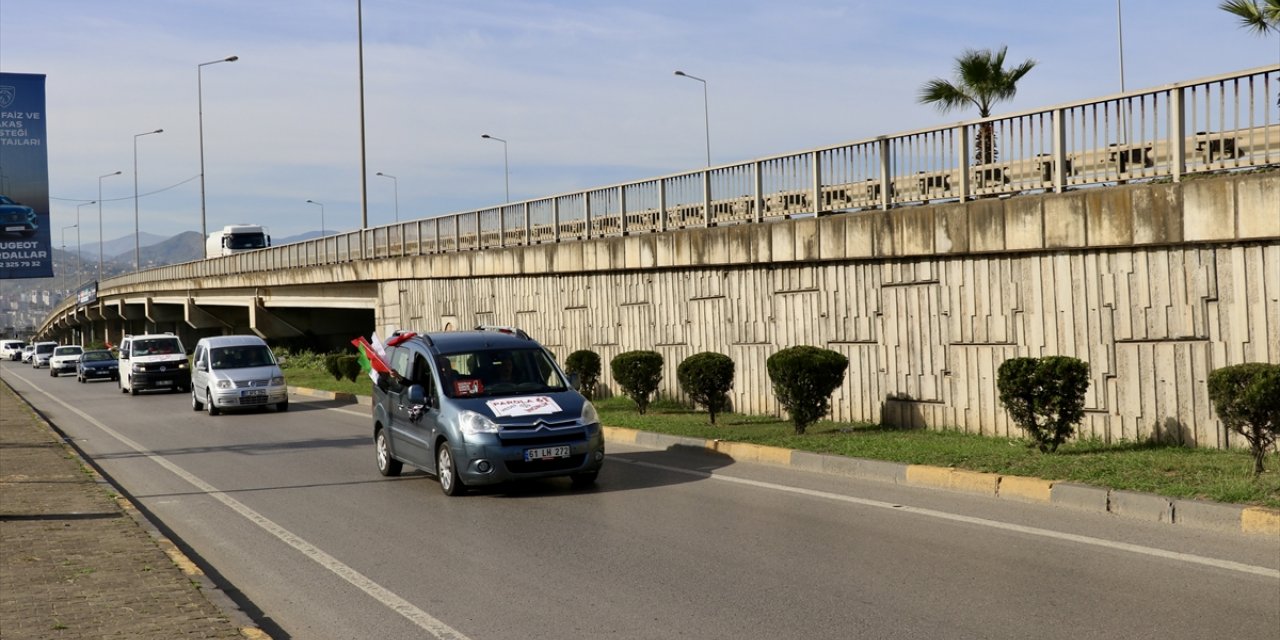 Trabzon İHH üyeleri İncirlik Üssü'ne gitmek için kentten konvoyla yola çıktı