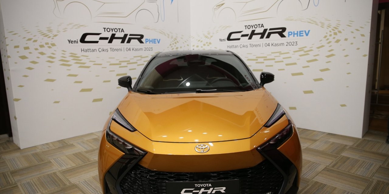 Yeni nesil Toyota C-HR PHEV'de gelecek yıl 140 bin üretim hedefleniyor