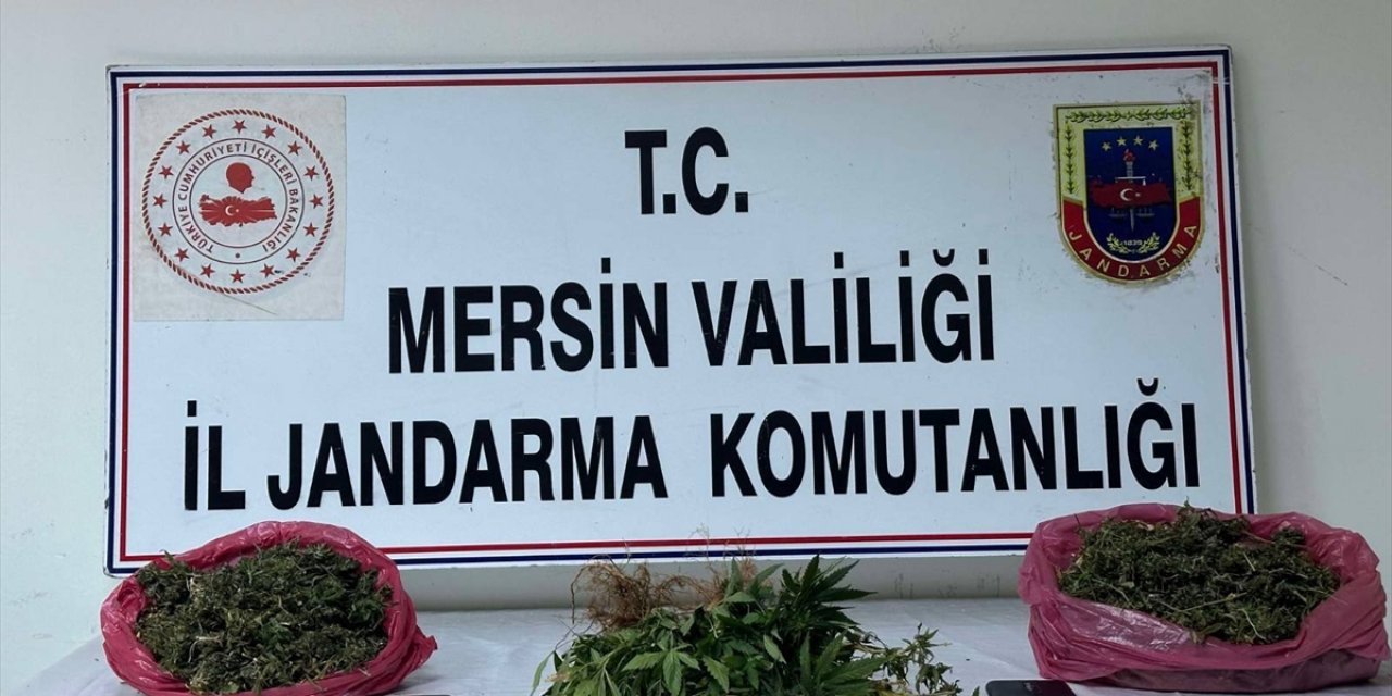 Mersin'de uyuşturucu operasyonunda yakalanan 4 zanlıdan 3'ü tutuklandı