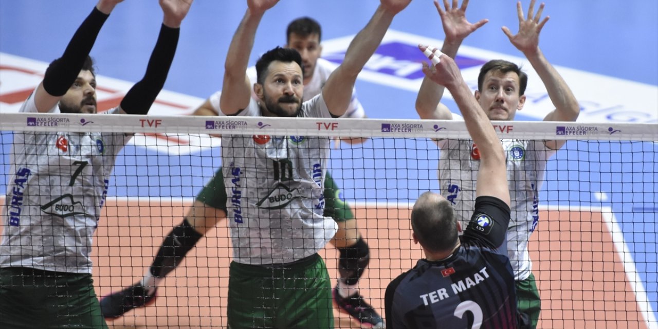 Voleybol: AXA Sigorta Efeler Ligi