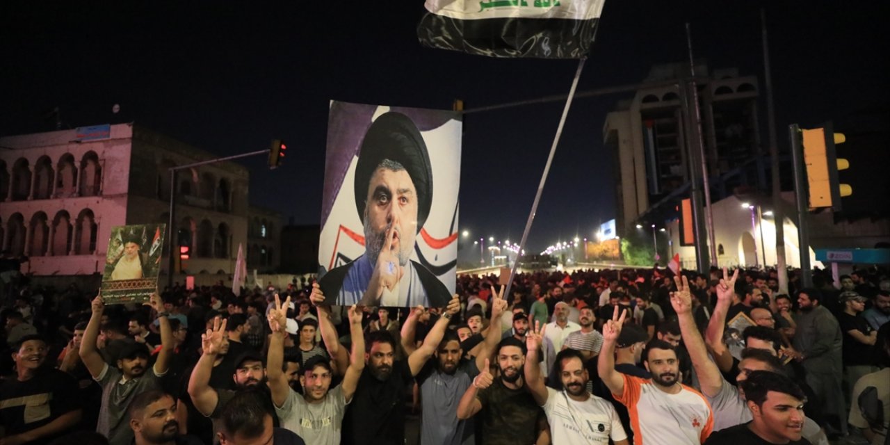 Bağdat’ta Sadr destekçileri ABD Dışişleri Bakanı Blinken’ın ziyaretini protesto ediyor