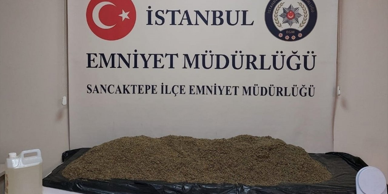 Sancaktepe'de düzenlenen uyuşturucu operasyonunda yakalanan 3 zanlı tutuklandı