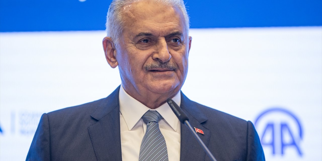 Binali Yıldırım, Türk Haber Ajansları Medya Zirvesi'nde konuştu: