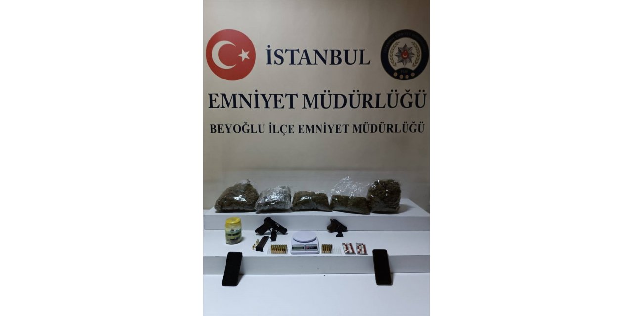 Beyoğlu'nda uyuşturucu operasyonunda yakalanan kişi tutuklandı