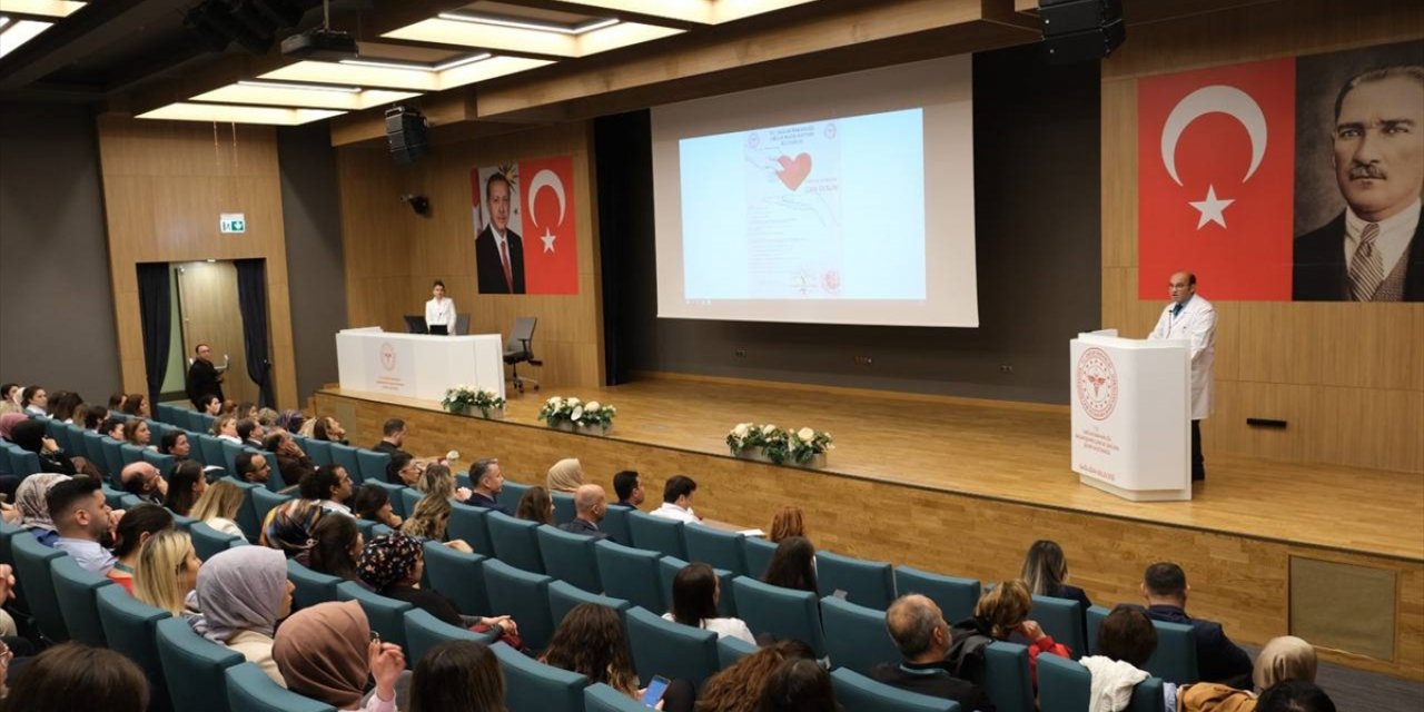 Başakşehir Çam ve Sakura Şehir Hastanesi'nde organ bağışı konuşuldu