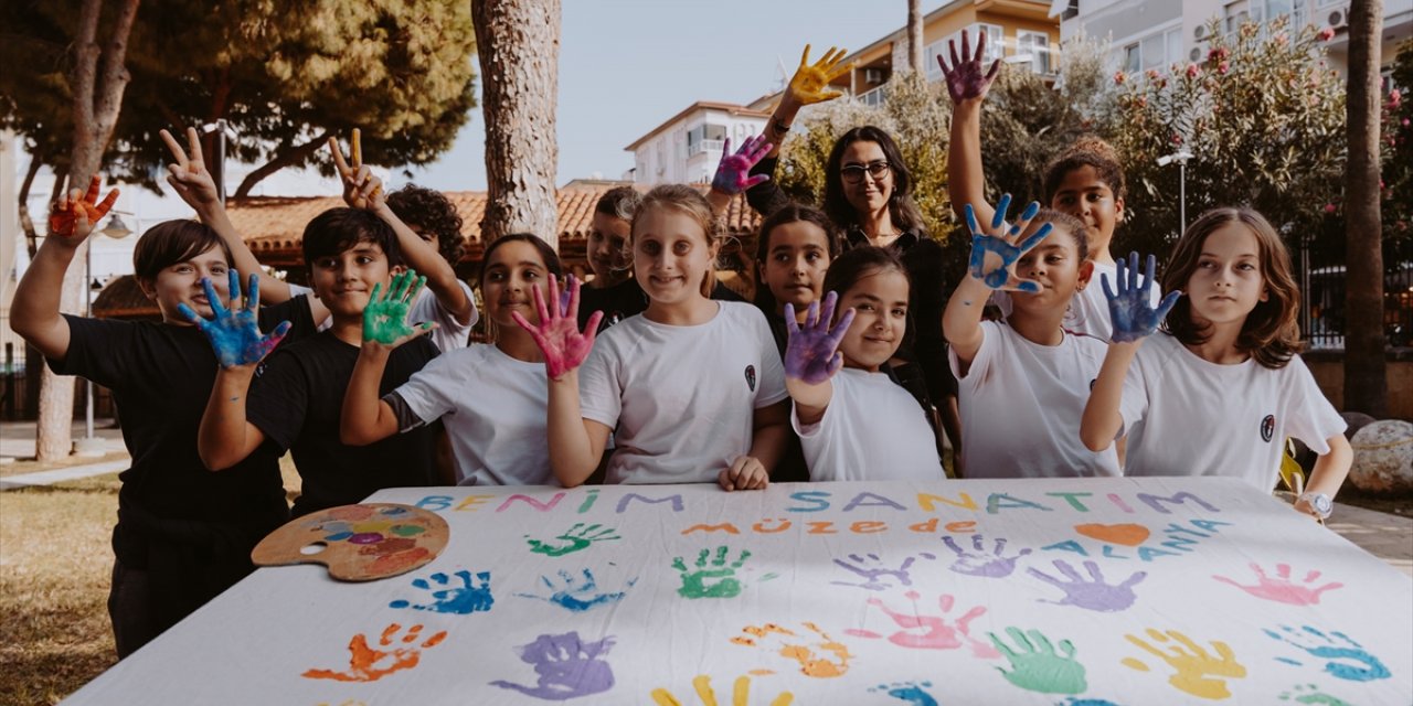 Antalya Kültür Yolu Festivali'nde çocuklar etkinliklerle eğleniyor