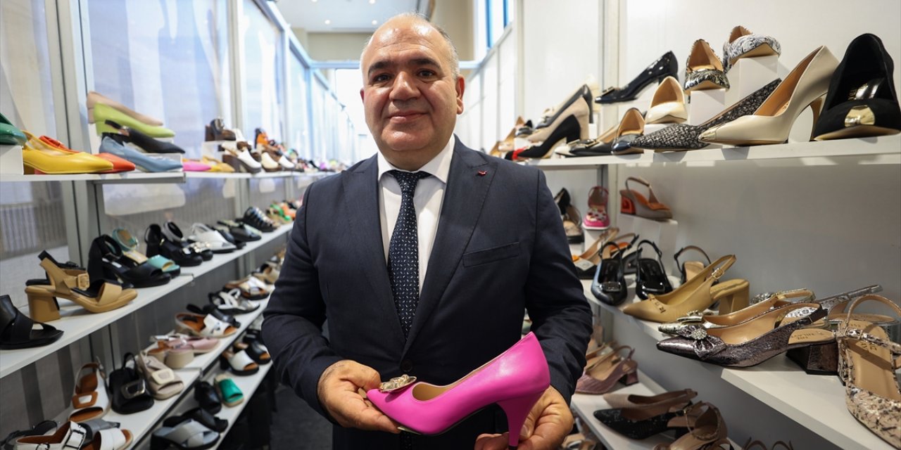 Eksposhoes Ayakkabı Moda Saraciye Fuarı'nın ihracata katkısı yıllık 250-300 milyon dolar