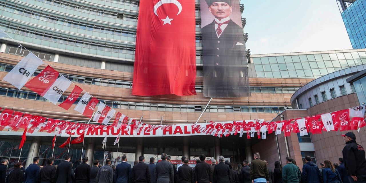 Büyük Önder Atatürk, vefatının 85. yılında CHP Genel Merkezi'nde anıldı