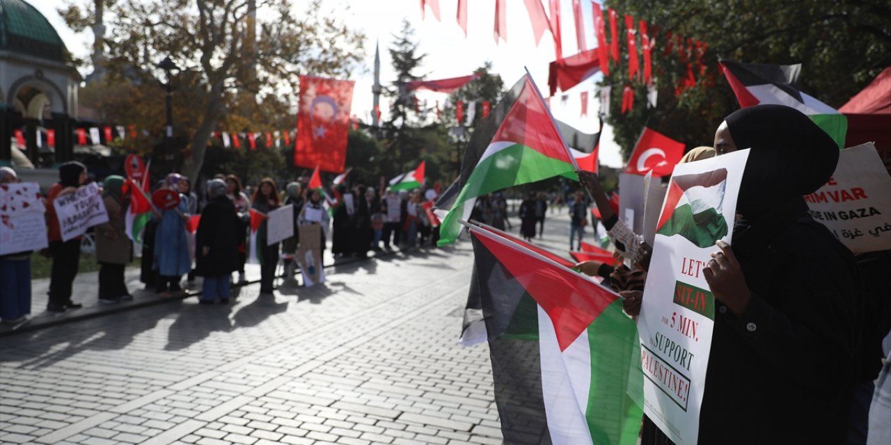 İstanbul'da kadınların Filistin'e destek için başlattığı oturma eylemi 12. gününde