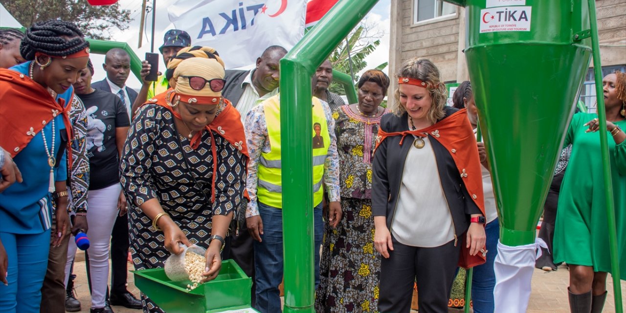 TİKA, Kenya’da kırsal kalkınmayı desteklemek için un öğütme makinesi dağıttı