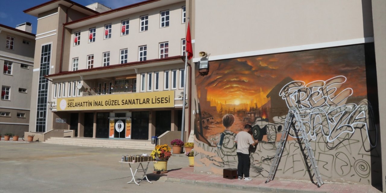 Çankırı'da grafiti sanatıyla Filistin'deki acıya dikkat çekildi