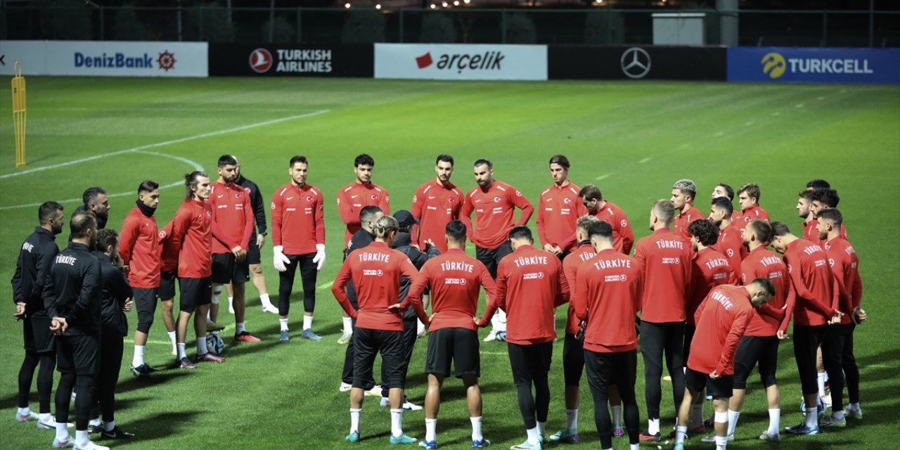 A Milli Futbol Takımı, Almanya ve Galler maçı hazırlıklarını sürdürdü