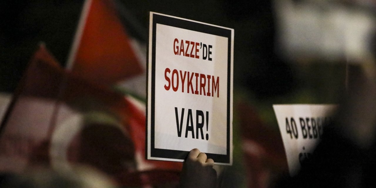 İsrail'in Şifa Hastanesi'ne yaptığı baskın ABD'nin Ankara Büyükelçiliği önünde protesto edildi