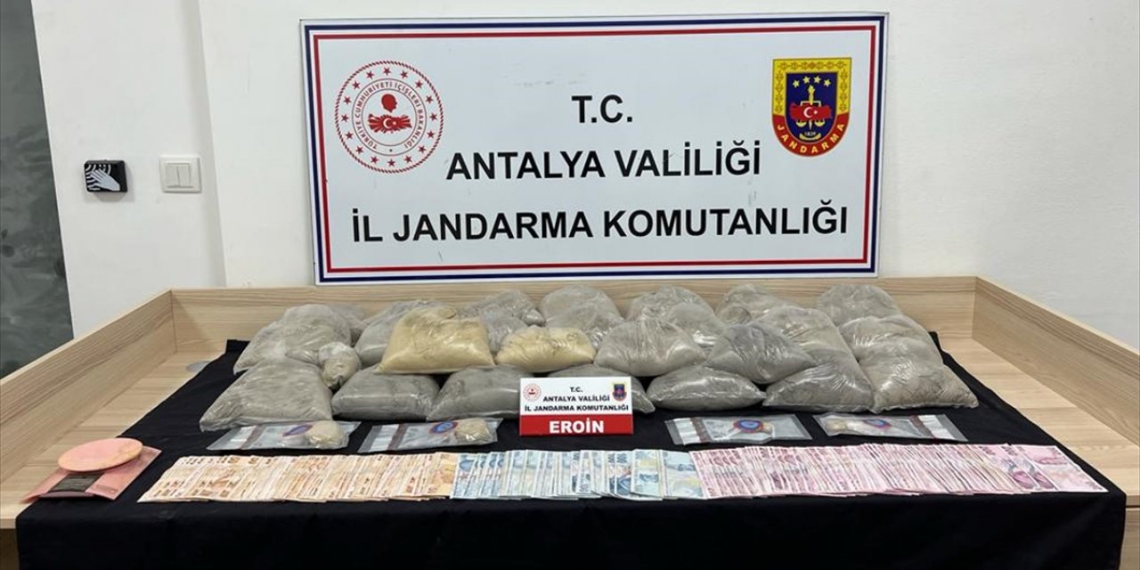 Antalya'daki uyuşturucu operasyonunda 1 zanlı tutuklandı