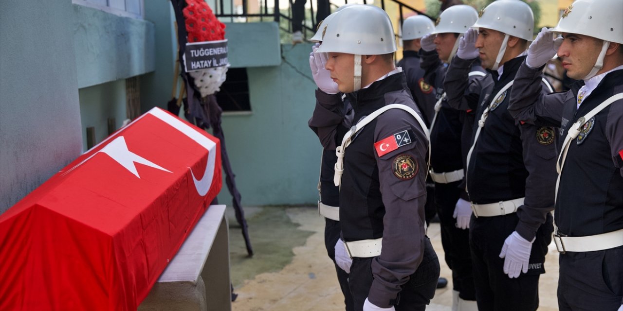 GÜNCELLEME - Hatay'da mesaiden dönen polis, trafik kazasında yaşamını yitirdi