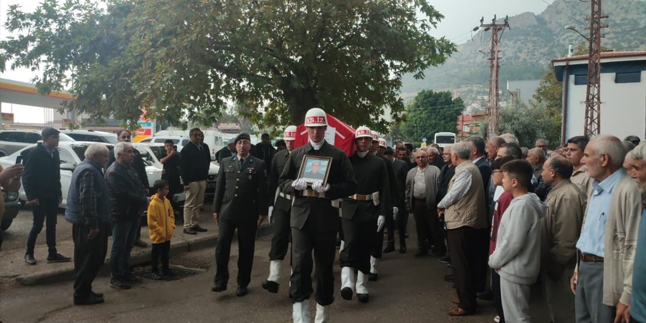 Adana'da vefat eden Kore gazisi son yolculuğuna uğurlandı