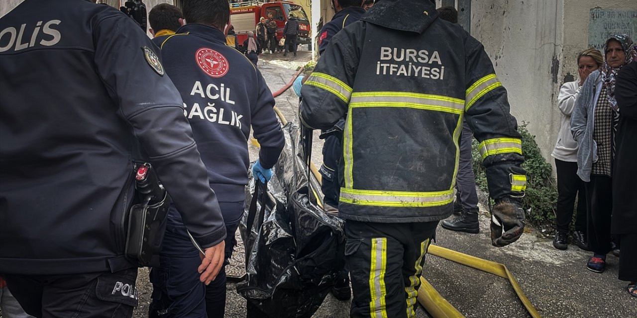 Bursa'da evde çıkan yangında bir bebek hayatını kaybetti