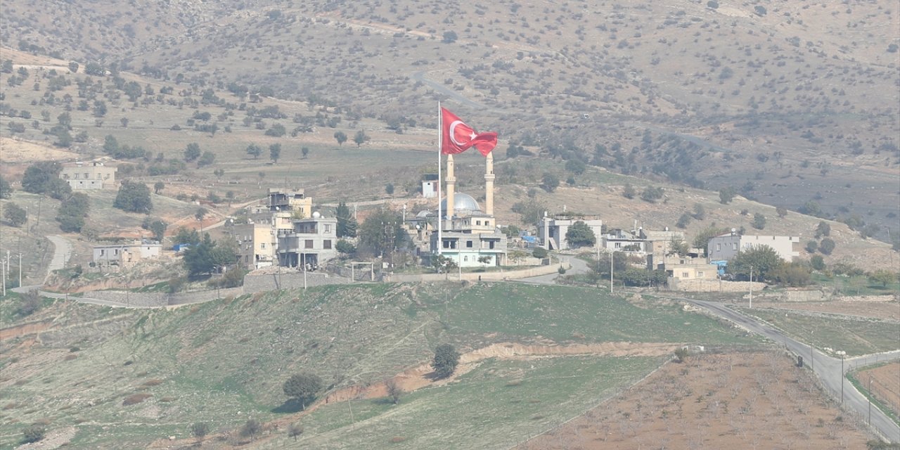 PKK'lı teröristlerin "Bayraktepe"de katlettiği 11 kişi unutulmadı