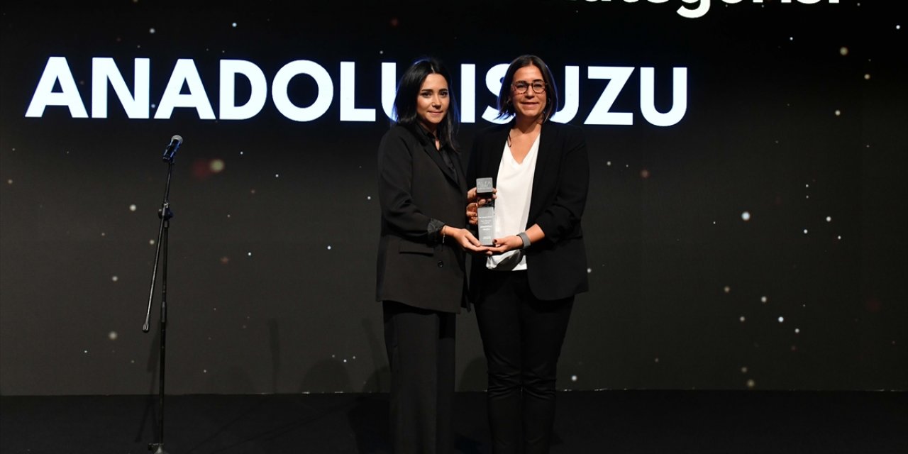 Anadolu Isuzu, "Yılın Müşteri Deneyimini En İyi Yöneten Markası" seçildi