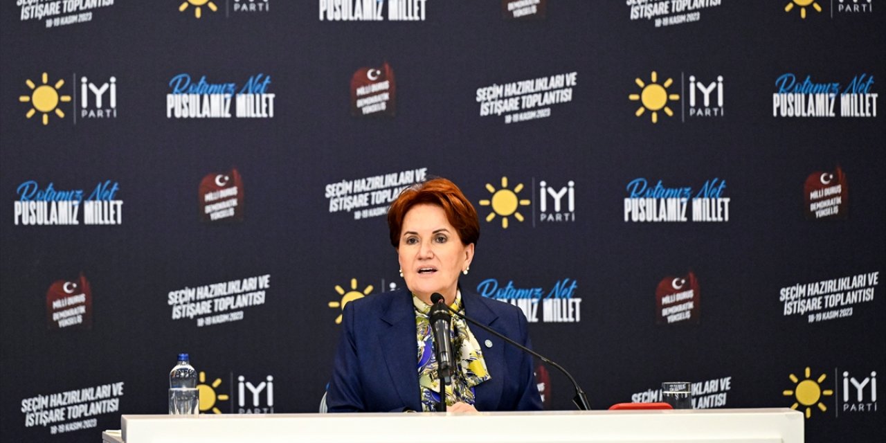 İYİ Parti Genel Başkanı Akşener partisinin İstanbul'daki istişare toplantısında konuştu: