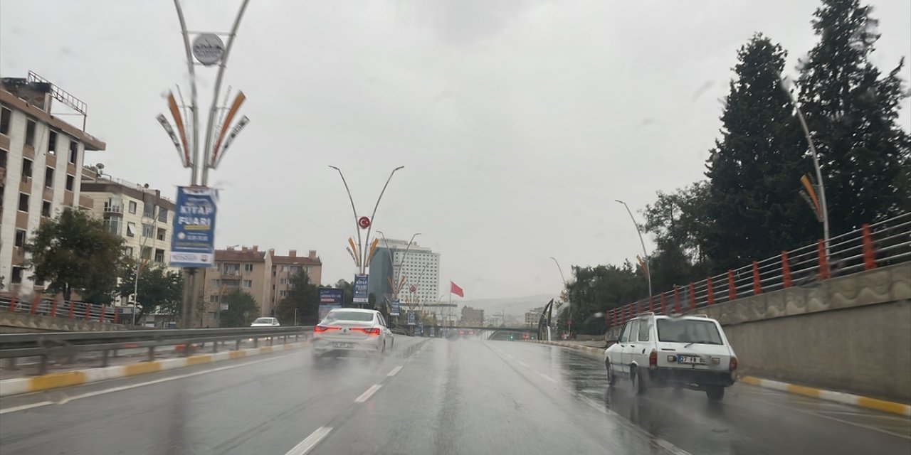 Gaziantep, Malatya ve Şanlıurfa'da sağanak etkili oluyor