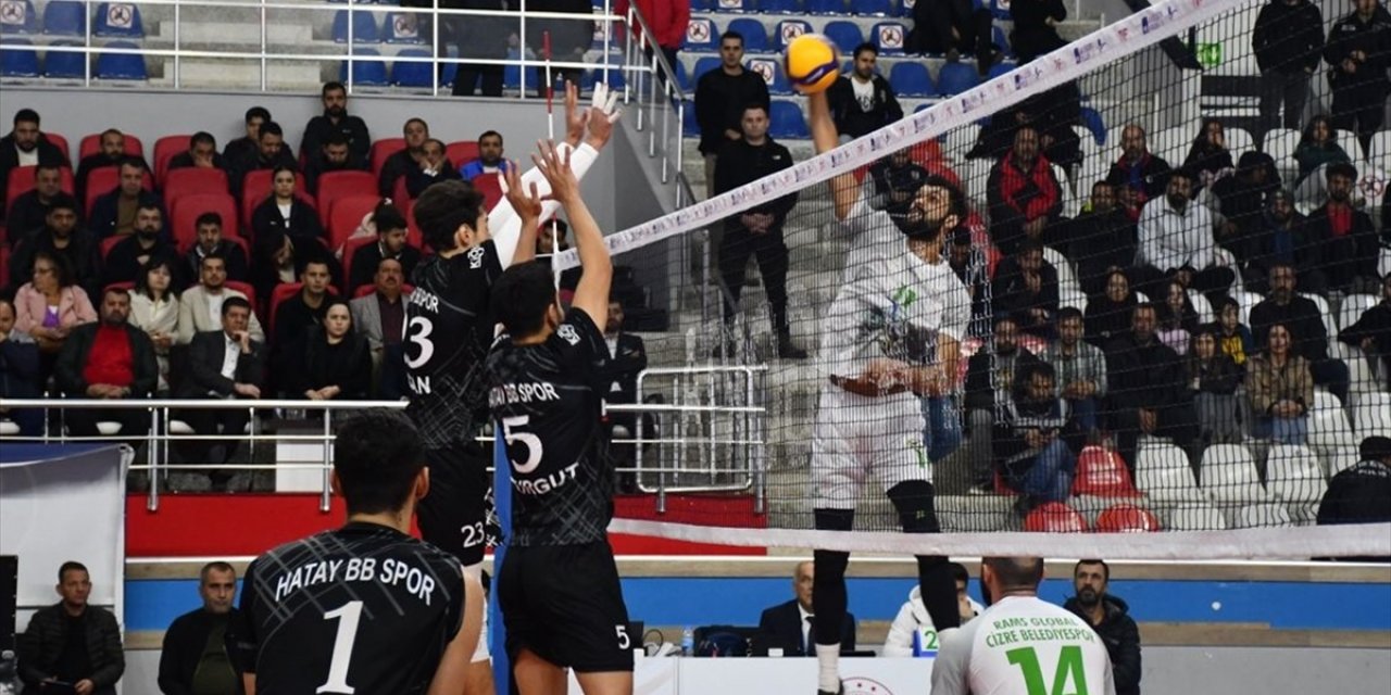 Voleybol: AXA Sigorta Efeler Ligi