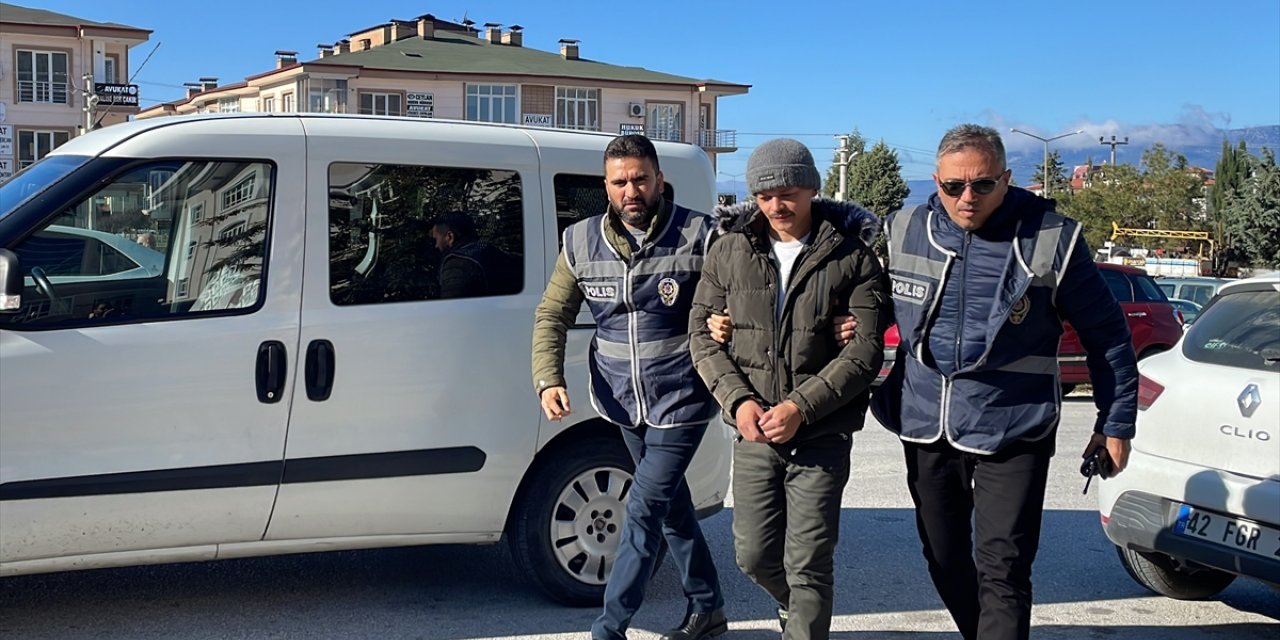 Burdur'da 24 yıl 3 ay hapis cezası bulunan firari hükümlü yakalandı