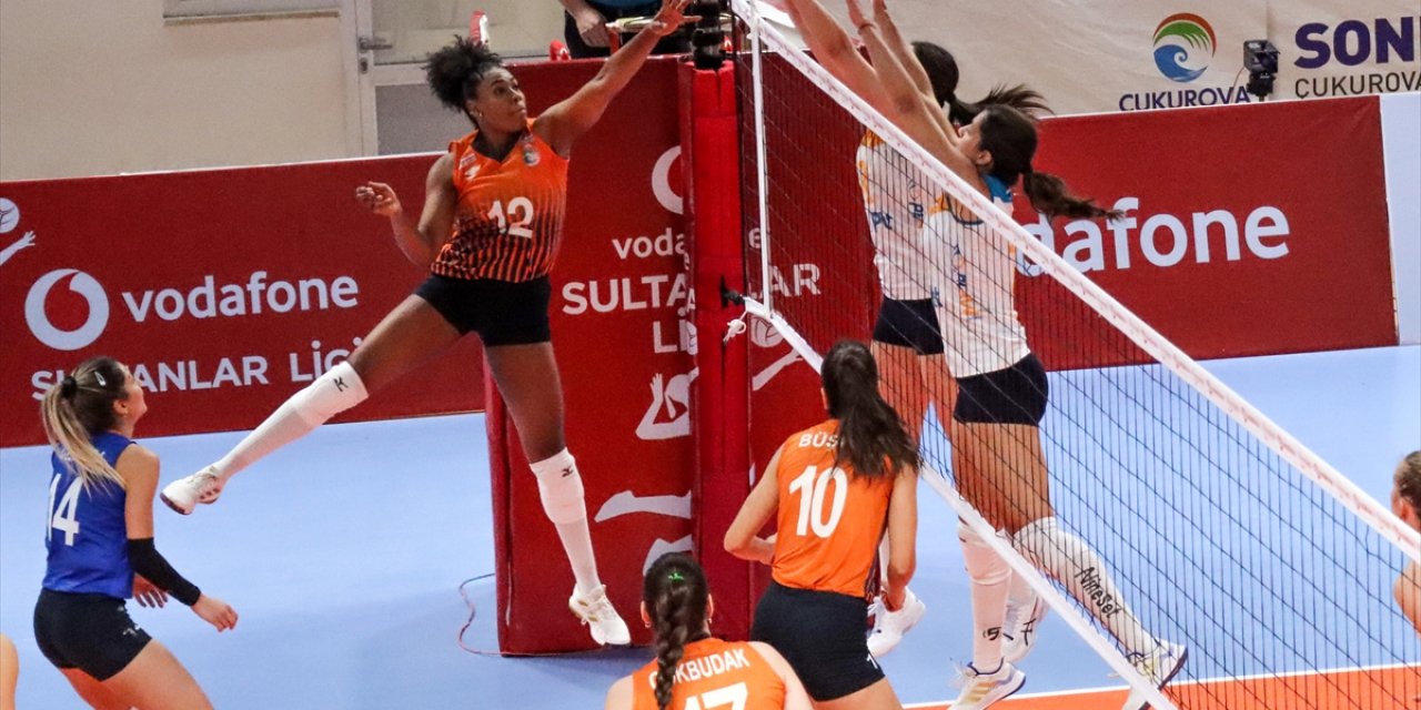 Voleybol: Vodafone Sultanlar Ligi