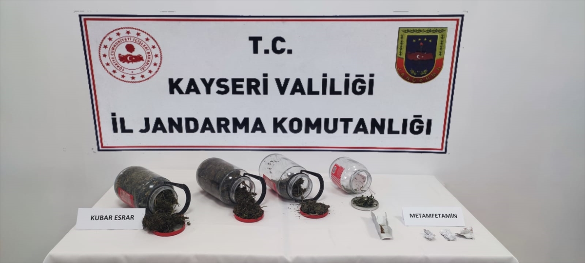 Kayseri'de 700 gram esrar ele geçirildi