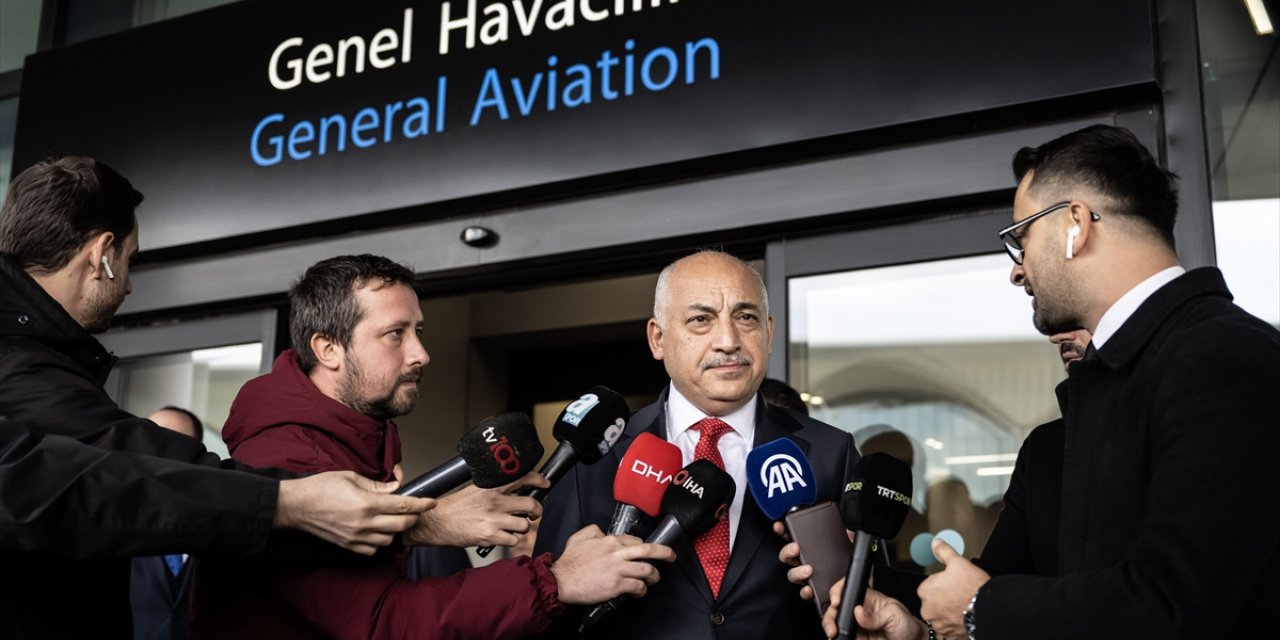 A Milli Futbol Takımı, İstanbul'da