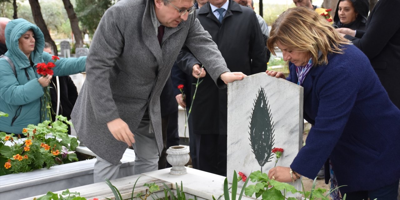 Şehit öğretmen Neşe Alten ve babası mezarları başında anıldı