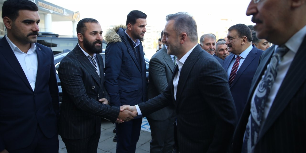 AK Parti Genel Başkan Yardımcısı Kandemir, Malatya'da partililerle bir araya geldi
